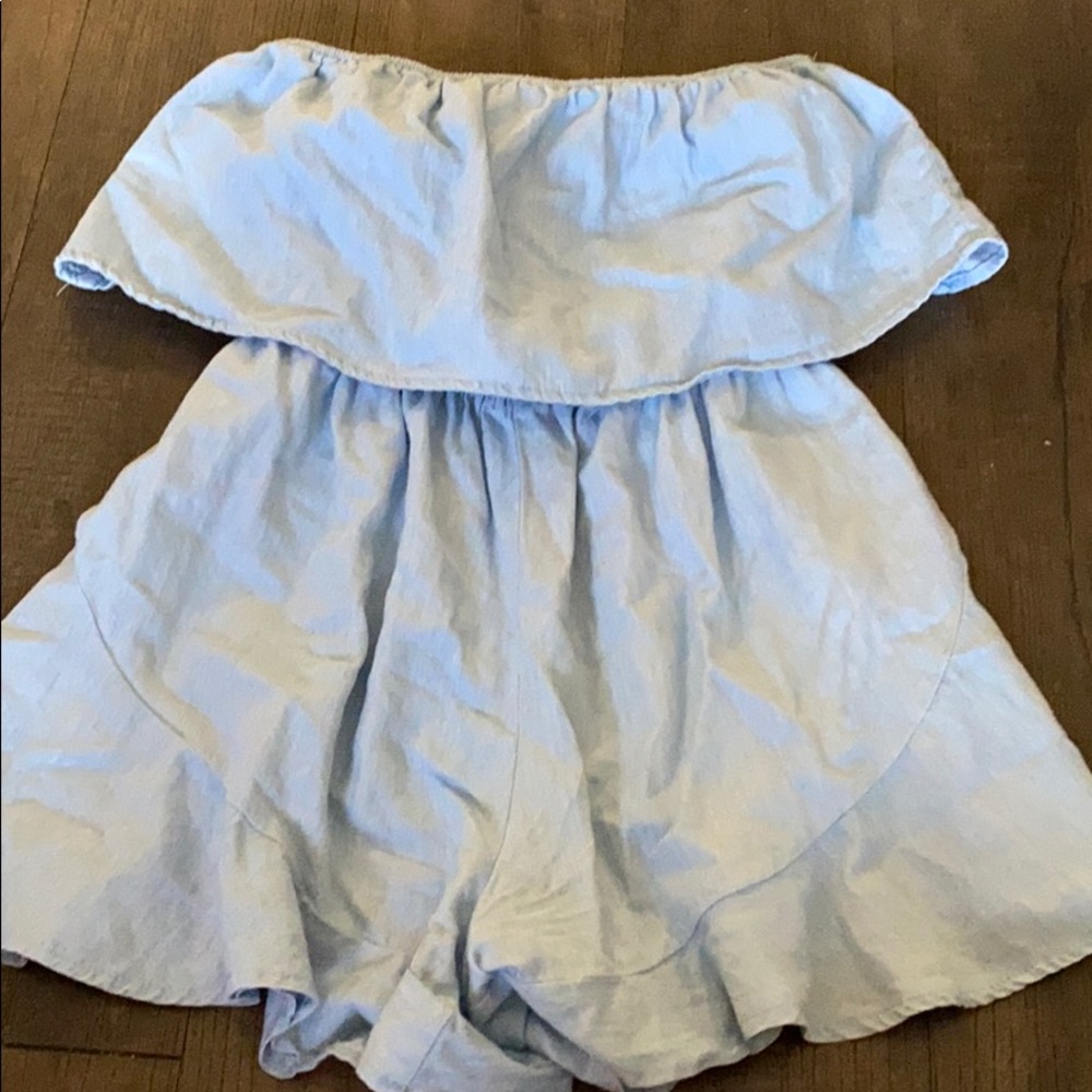 FASHION NOVA - Worn Once🤍 Off Shoulder Romper XS